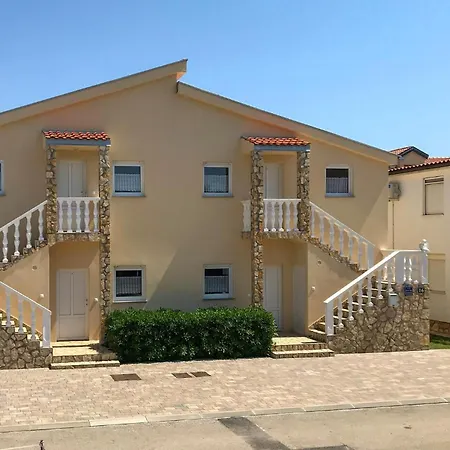 In With Wifi Апартаменты Вир